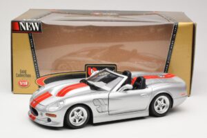 Shelby Series 1 Argent Bburago 1:18 3323 Métal Moulé — image 8 sur 8