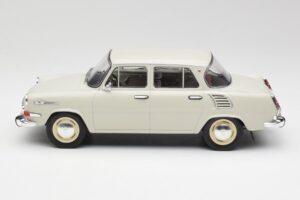 Skoda 1000 MB Gris & Blanc MCG 1:18 MCG18275 Métal Moulé — image 3 sur 6