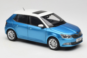 Skoda Fabia Mk3 Bleu OEM 1:18 ZSF000004BLA Métal Moulé — image 6 sur 8