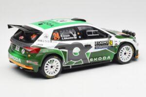 Skoda Fabia Rally2 #24 N. Gryazin / K. Aleksandrov Rally Monte Carlo 2023 IXO 1:18 18RMC155B Métal Moulé — image 2 sur 6