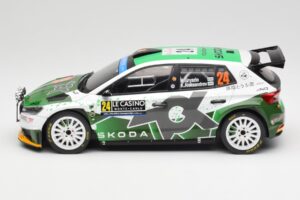 Skoda Fabia Rally2 #24 N. Gryazin / K. Aleksandrov Rally Monte Carlo 2023 IXO 1:18 18RMC155B Métal Moulé — image 3 sur 6