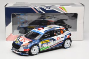 Skoda Fabia Rally2 #10 S. Wagner / G. Winter Barum Czech Rally Zlín 2024 IXO 1:18 18RMC221 Métal Moulé — image 6 sur 6
