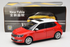 Skoda Fabia Mk3 Rouge OEM 1:18 ZSF00004ROT Métal Moulé — image 8 sur 8