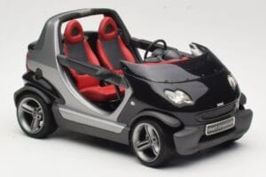 Smart Crossblade 450 Noir Minichamps 1:18 0013440V001C02Q00 Métal Moulé — image 6 sur 8