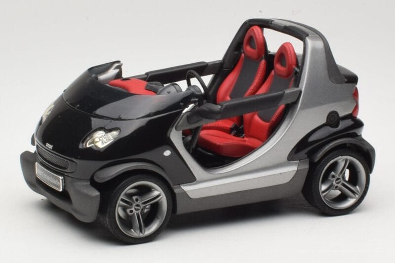 Smart Crossblade 450 Noir Minichamps 1:18 0013440V001C02Q00 Métal Moulé