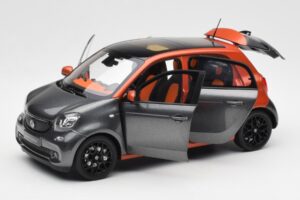 Smart Forfour W453 Lava Orange Graphite Gris Norev 1:18 B66960298 Métal Moulé — image 2 sur 8