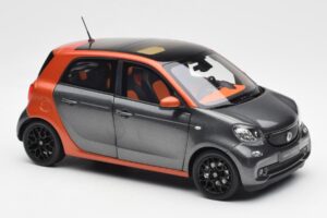 Smart Forfour W453 Lava Orange Graphite Gris Norev 1:18 B66960298 Métal Moulé — image 6 sur 8