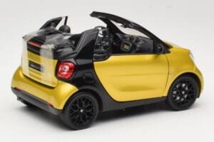 Smart Fortwo 453 Cabriolet Noir Et Jaune Norev 1:18 B66960289 Métal Moulé — image 3 sur 8