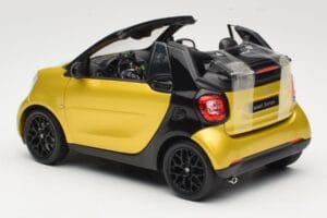 Smart Fortwo 453 Cabriolet Noir Et Jaune Norev 1:18 B66960289 Métal Moulé — image 7 sur 8