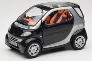 Smart Fortwo Noir Kyosho 1:18 0004830V000C08Q00 Métal Moulé