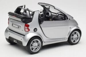 Smart Fortwo W450 Brabus Cabrio Argent Édition Concessionnaire Kyosho 1:18 0017769V001C05Q00 Métal Moulé — image 3 sur 8
