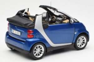 Smart Fortwo W451 Cabriolet Bleu Argent Minichamps 1:18 Q0022565V001C80Q00 Métal Moulé — image 3 sur 8