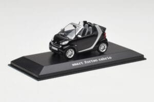 Smart Fortwo Cabrio Noir Profond Minichamps 1:43 Q0022561V001C18Q00 Métal Moulé — image 2 sur 4