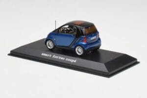 Smart Fortwo Coupe Aqua Bleu Metallic & Noir Minichamps 1:43 Q0022558V001C77Q00 Métal Moulé — image 3 sur 4