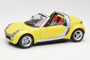 Smart Roadster 452 Jaune Bburago 1:18 34099-M2 Métal Moulé