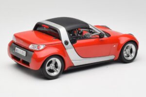 Smart Roadster Rouge Bburago 1:18 34099 Métal Moulé — image 3 sur 8