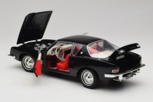 Studebaker Avanti Noir Signature Models 1:18 STUDEBAKER001 Métal Moulé — image 5 sur 8