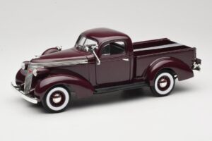 Studebaker Coupe Express Pickup Brun American Mint 1:18 92458-R1 Métal Moulé