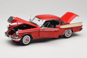 Studebaker Golden Hawk Apache Red Motor City 1:18 80009 Métal Moulé — image 2 sur 8