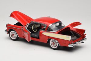 Studebaker Golden Hawk Apache Red Motor City 1:18 80009 Métal Moulé — image 5 sur 8