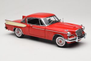 Studebaker Golden Hawk Apache Red Motor City 1:18 80009 Métal Moulé — image 6 sur 8