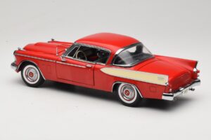 Studebaker Golden Hawk Apache Red Motor City 1:18 80009 Métal Moulé — image 7 sur 8