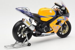 Suzuki GSX-R 1000 Team Alstare Corona Extra T. Corser WSB 2005 Minichamps 1:12 122052211 Métal Moulé — image 3 sur 6