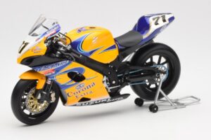 Suzuki GSX-R 1000 Team Alstare Corona Extra Y. Kagayama WSB 2005 Minichamps 1:12 122052271 Métal Moulé — image 2 sur 6