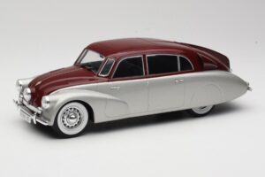 Tatra 87 Argent & Rouge Foncé MCG 1:18 MCG18067 Métal Moulé