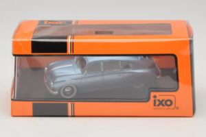 Tatra T600 Tatraplan Bleu IXO 1:43 CLC594N Métal Moulé — image 4 sur 4