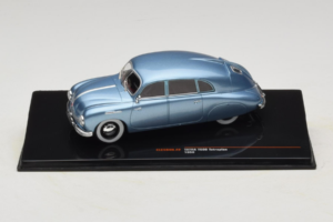 Tatra T600 Tatraplan Bleu IXO 1:43 CLC594N Métal Moulé
