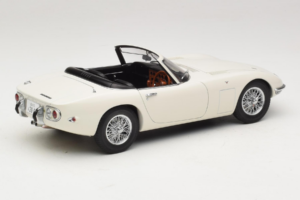 Toyota 2000 GT Cabriolet Blanc James Bond Collection AUTOart 1:18 78731 Métal Moulé — image 3 sur 8