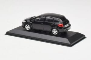 Toyota Auris E150 Noir Minichamps 1:43 TOYOTA004 Métal Moulé — image 3 sur 4