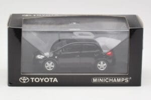 Toyota Auris E150 Noir Minichamps 1:43 TOYOTA004 Métal Moulé — image 4 sur 4