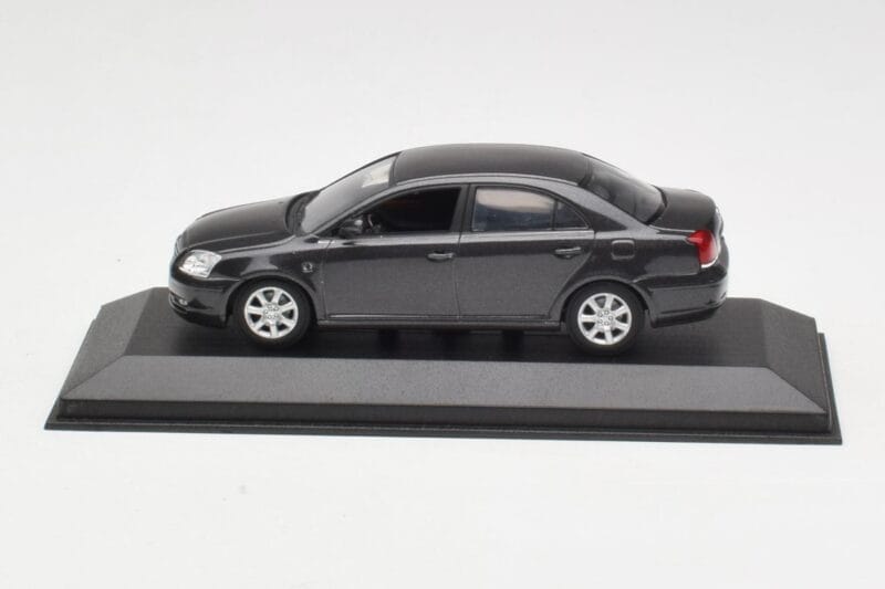Toyota Avensis T250 Gris Foncé Minichamps 1:43 TOYOTA003 Métal Moulé