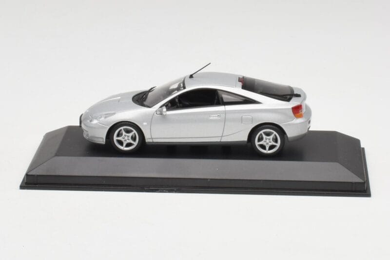 Toyota Celica VII Superior Argent Minichamps 1:43 CELICA001 Métal Moulé