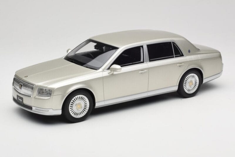 Toyota Century Silver Metallic Kyosho 1:18 KSR18036S Métal Moulé