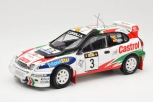 Toyota Corolla WRC #3 C. Sainz / L. Moya Safari Rally 1999 AUTOart 1:18 89982 Métal Moulé