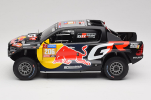Toyota GR DKR Hilux Evo #206 L. Moraes / A. Monleon Rally Dakar 2024 IXO 1:18 18RMC238A Métal Moulé — image 3 sur 6