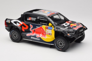 Toyota GR DKR Hilux Evo #206 L. Moraes / A. Monleon Rally Dakar 2024 IXO 1:18 18RMC238A Métal Moulé — image 4 sur 6