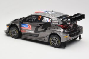 Toyota GR Yaris Rally1 #17 Toyota Gazoo Racing WRT S. Ogier / V. Landais Rally Finland 2024 IXO 1:18 18RMC216 Métal Moulé — image 5 sur 6