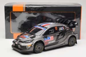 Toyota GR Yaris Rally1 #17 Toyota Gazoo Racing WRT S. Ogier / V. Landais Rally Finland 2024 IXO 1:18 18RMC216 Métal Moulé — image 6 sur 6