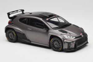 Toyota GR Yaris Rally2 Gris IXO 1:18 18CMC210 Métal Moulé — image 4 sur 6