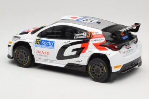 Toyota GR Yaris Rally2 #37 Y. Yamamoto Rally Finland 2024 IXO 1:18 18RMC212A Métal Moulé — image 5 sur 6