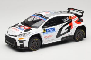 Toyota GR Yaris Rally2 #44 H. Kogure Rally Finland 2024 IXO 1:18 18RMC212B Métal Moulé