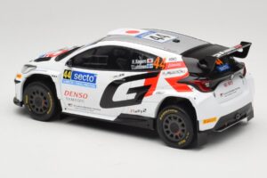 Toyota GR Yaris Rally2 #44 H. Kogure Rally Finland 2024 IXO 1:18 18RMC212B Métal Moulé — image 5 sur 6