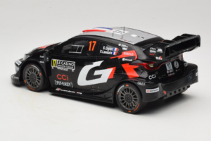 Toyota GR Yaris WRC #17 S. Ogier / V. Landais Rally Monte Carlo Winner 2025 IXO 1:18 18RMC229A Métal Moulé — image 5 sur 6