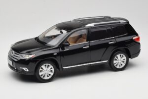 Toyota Highlander XU40 Noir Paudi Model 1:18 2043612-B1 Métal Moulé