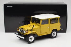 Toyota Land Cruiser FJ40 Jaune Moutarde Kyosho 1:18 08971Y Métal Moulé — image 8 sur 8