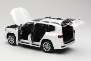 Toyota Land Cruiser J300 ZX Blanc LCD 1:18 LCD18013-ZX-WH Métal Moulé — image 5 sur 8
